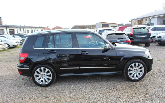 Mercedes-Benz GLK cena 57900 przebieg: 260435, rok produkcji 2012 z Dębno małe 562